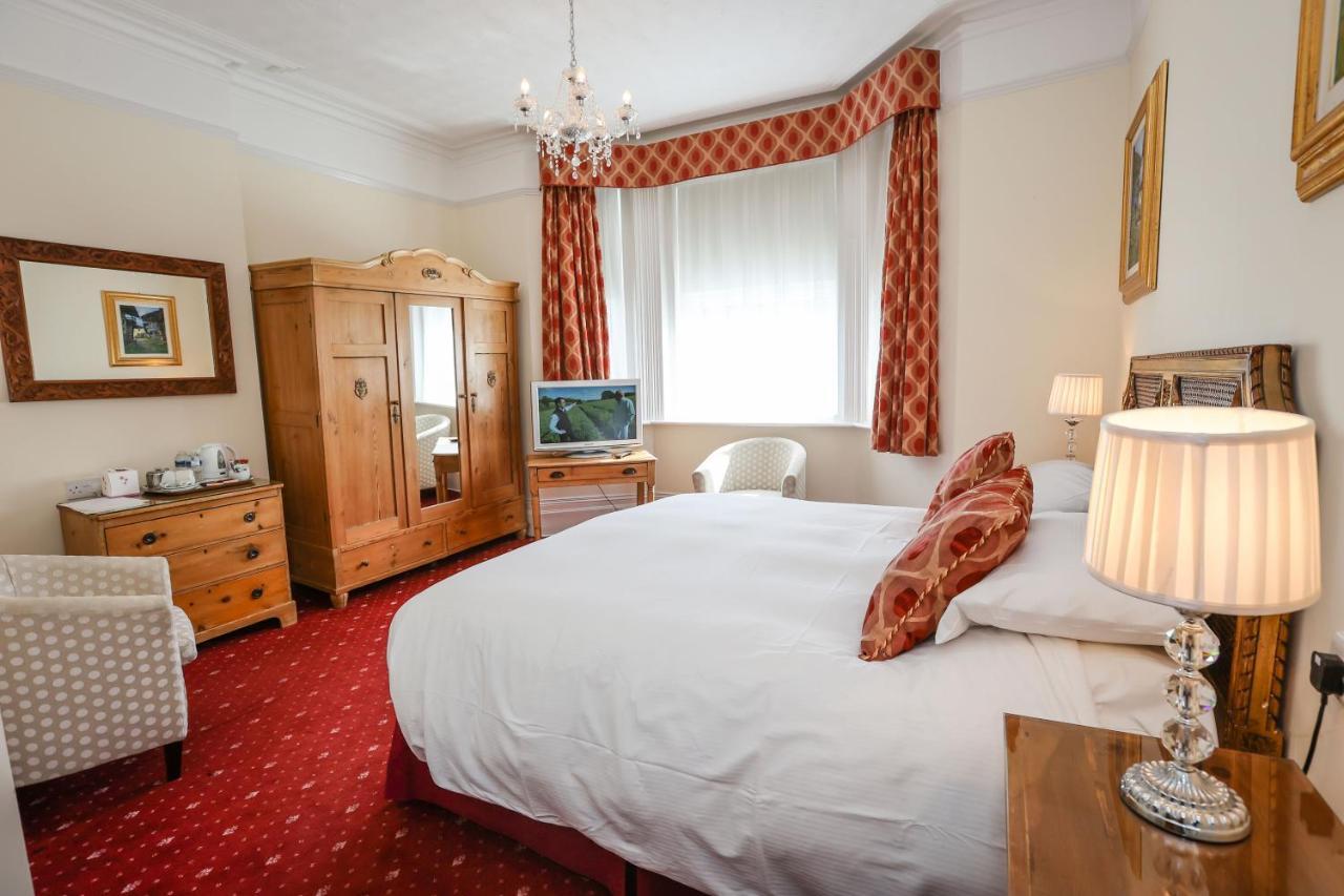 The Winter Dene Hotell Bournemouth Exteriör bild