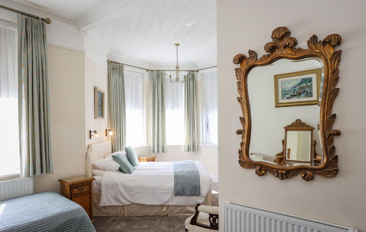 The Winter Dene Hotell Bournemouth Exteriör bild